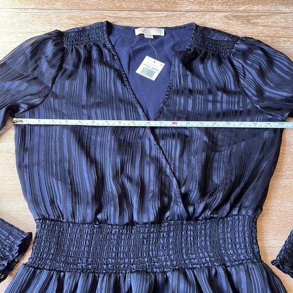 Michael Kors Sheer Surplice Neckline Short Evening Dress in Midnight Blue - Picture 3 of 6
